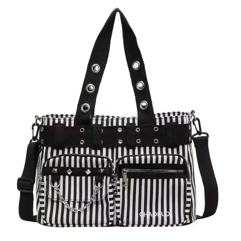 The Stride Edge Tote