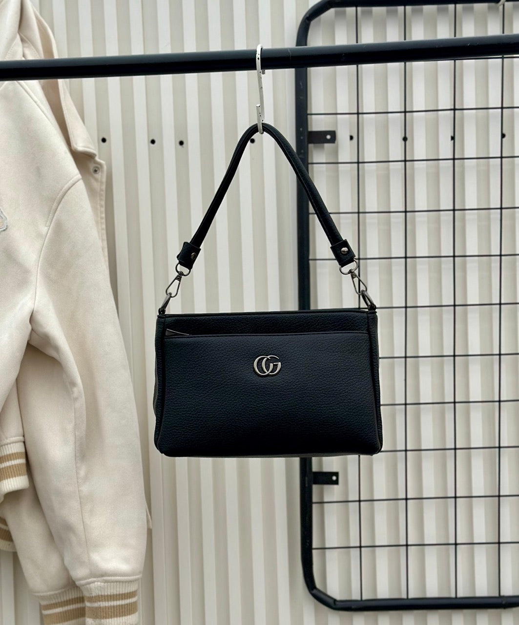 Lucien Cove Sling bag