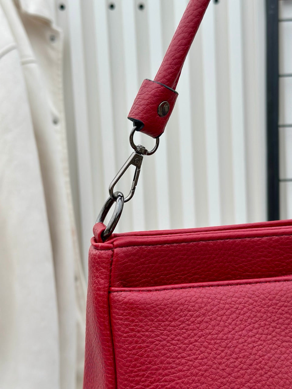 Lucien Cove Sling bag