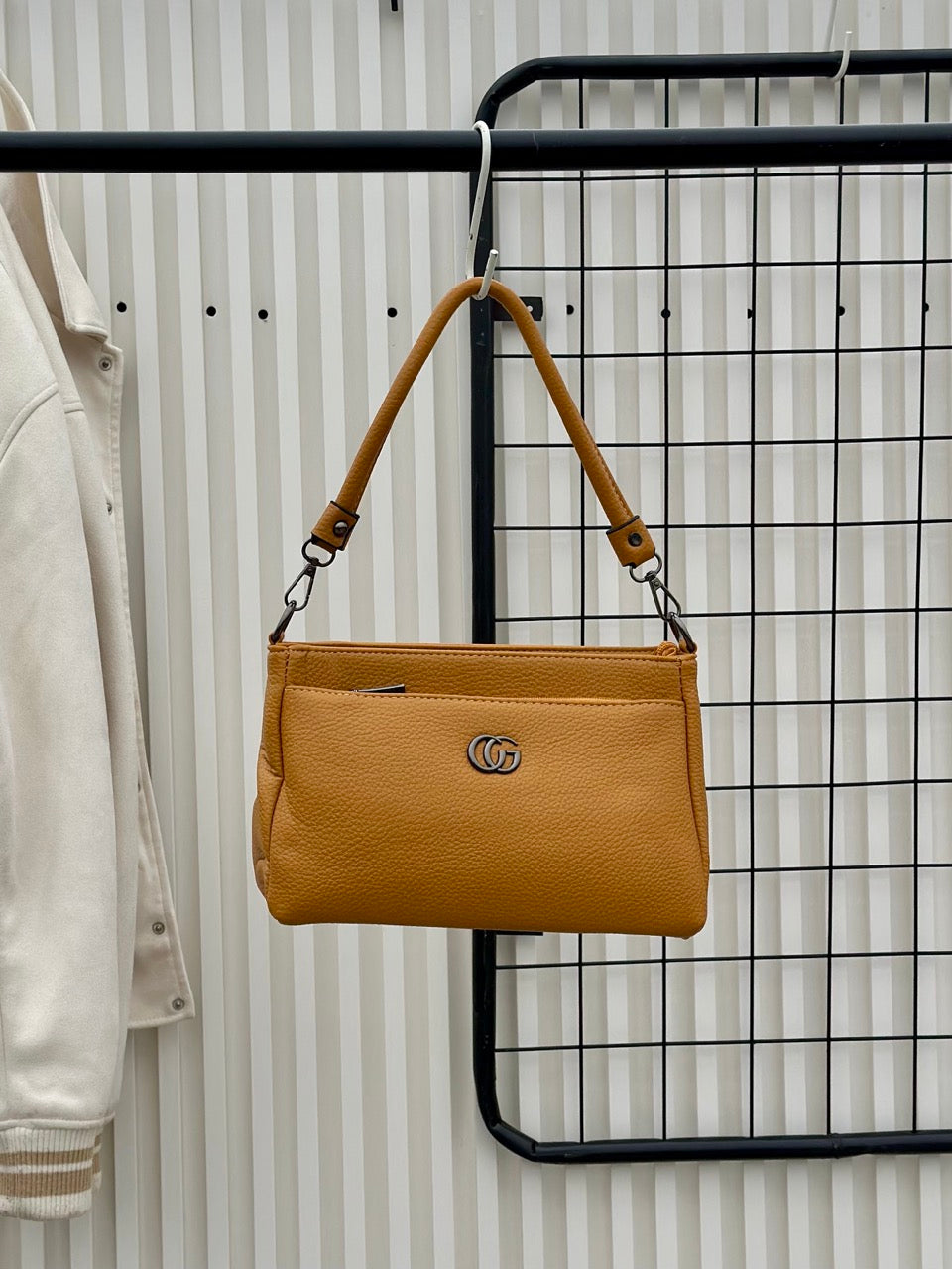 Lucien Cove Sling bag