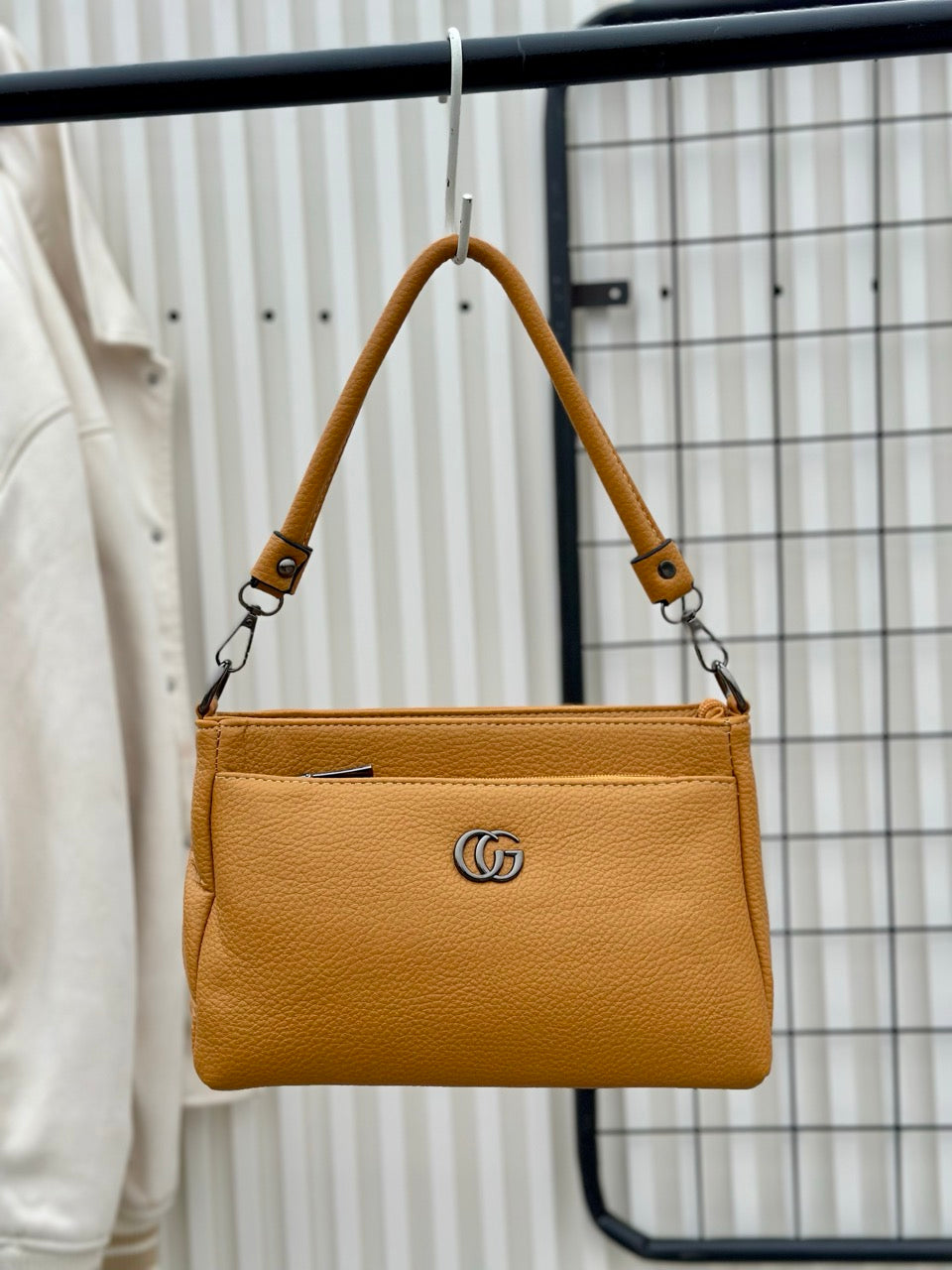 Lucien Cove Sling bag