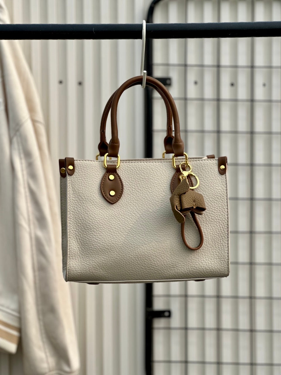 Lucien Aurora sling bag