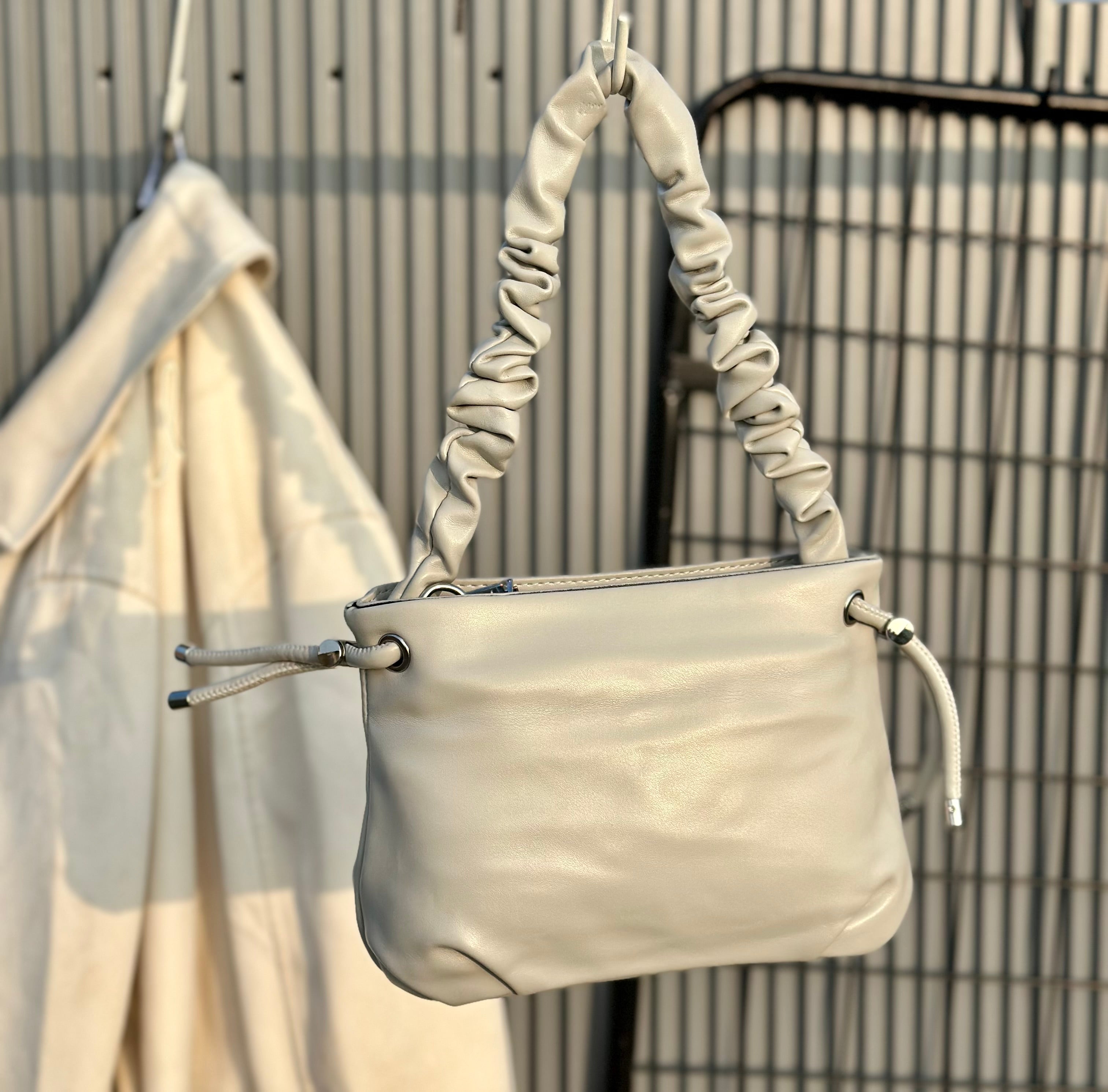 lucien popping sling