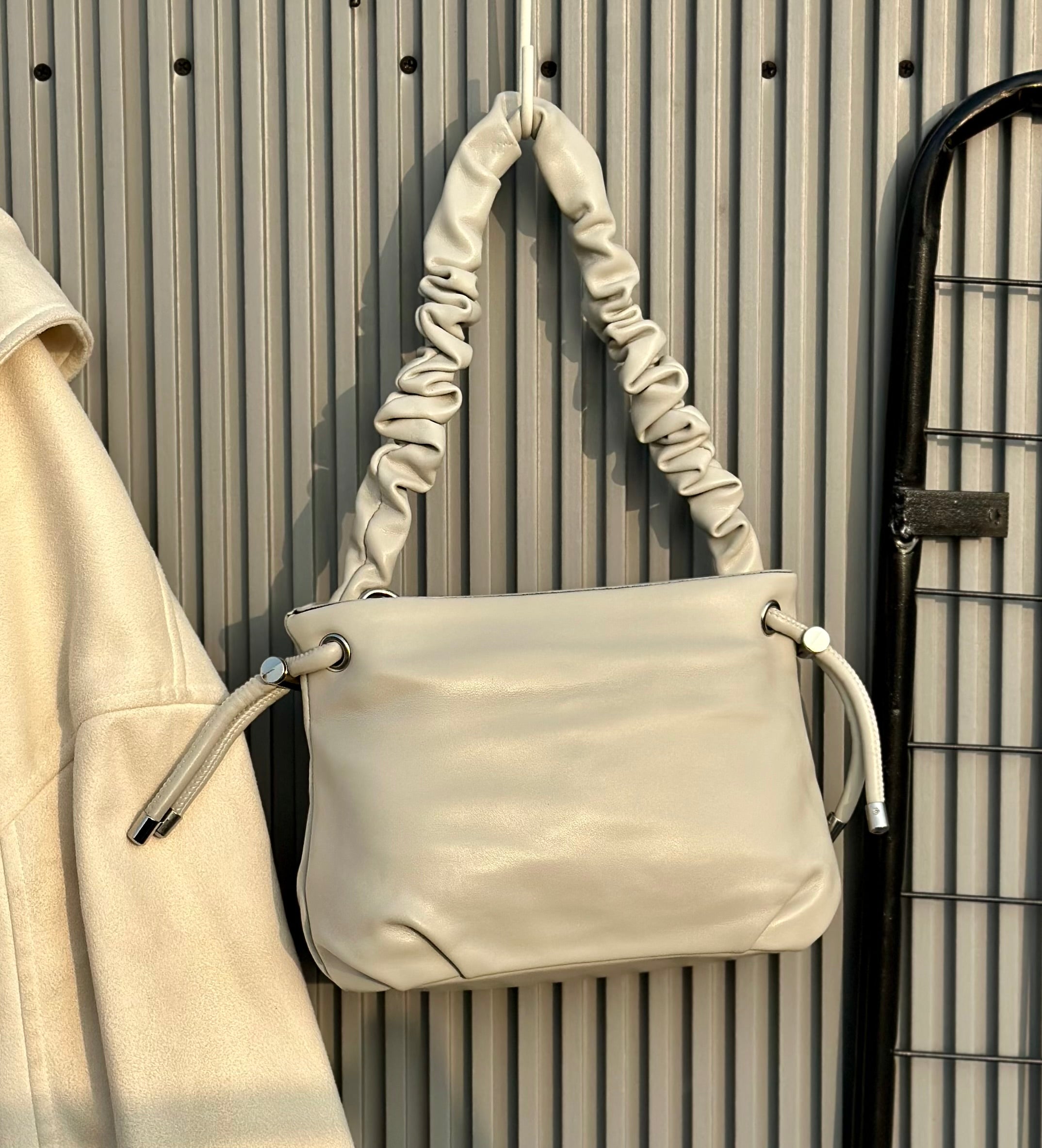 lucien popping sling