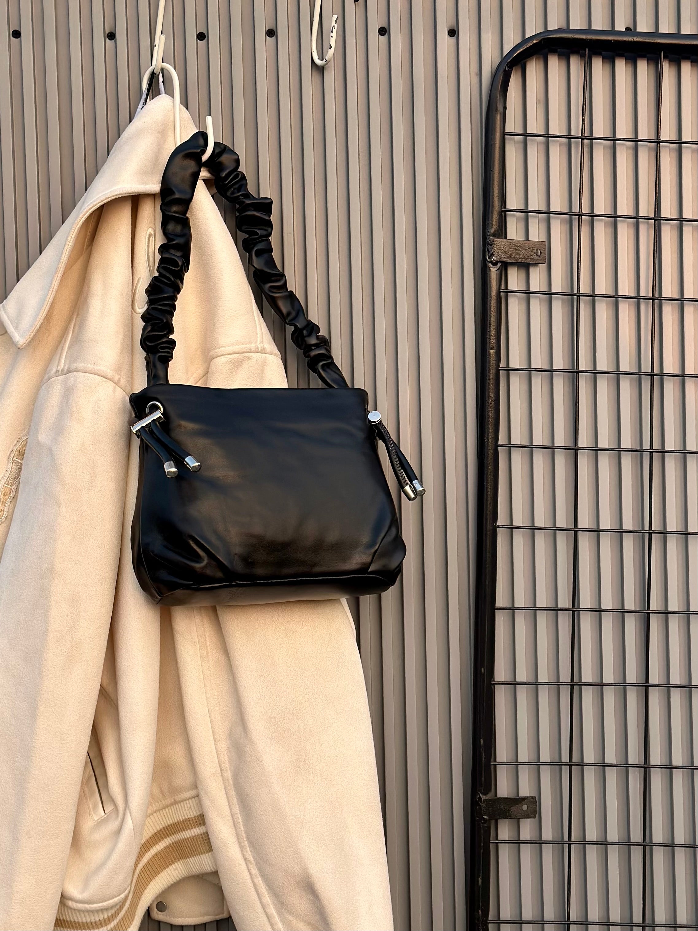 lucien popping sling
