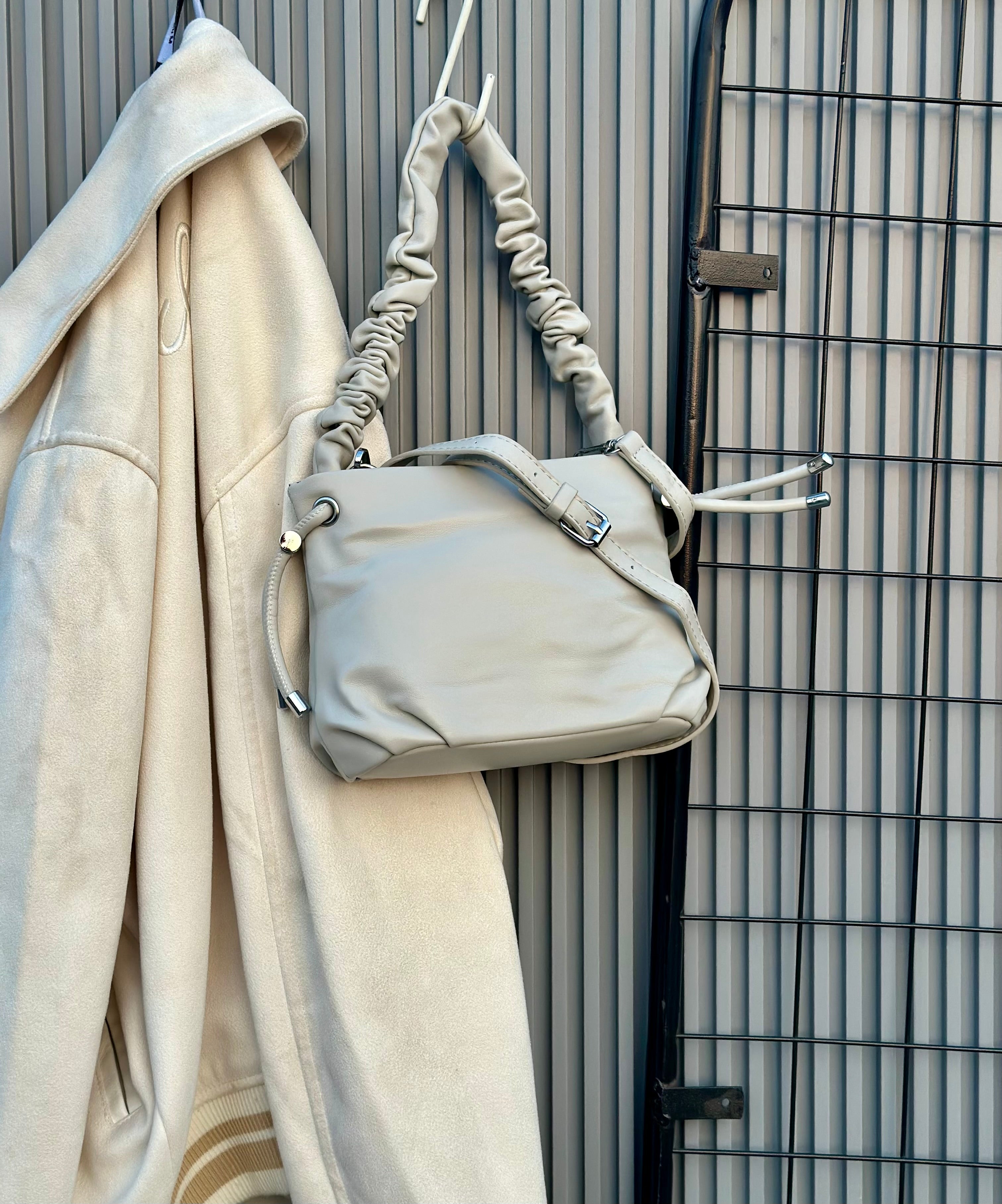 lucien popping sling