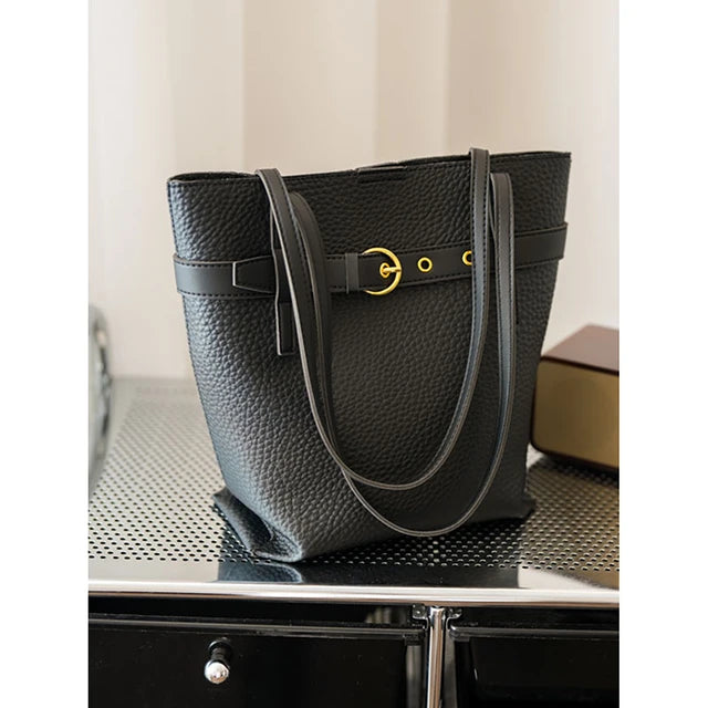 trendy shoulder bag