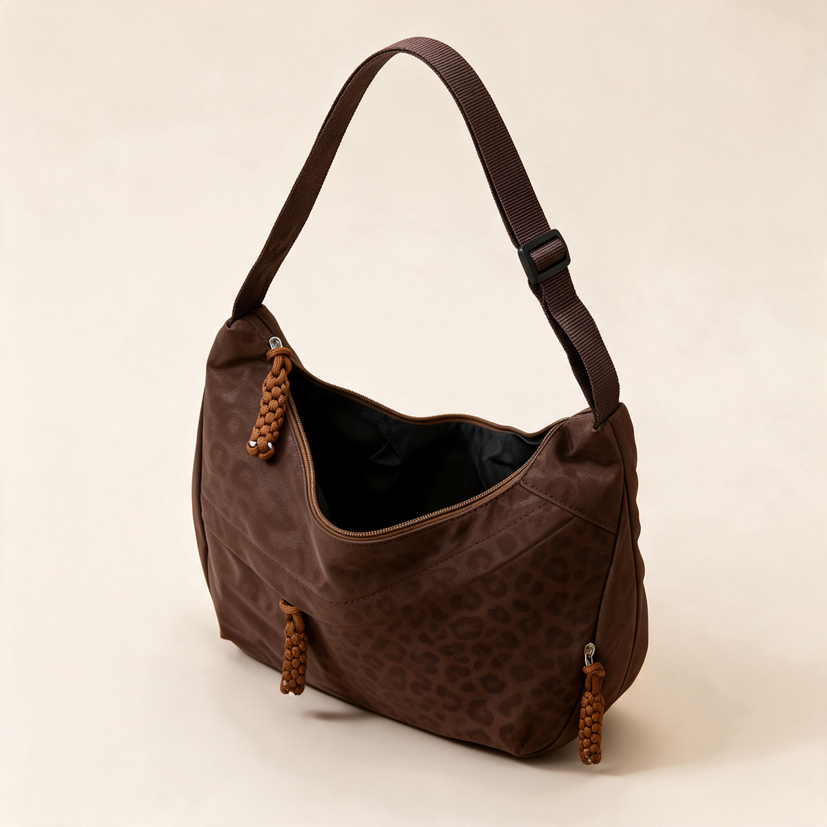 Mavro Sling Bag