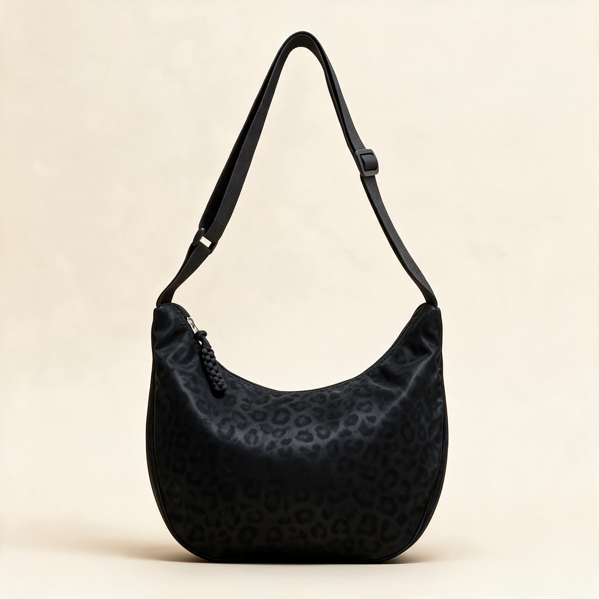 Mavro Sling Bag