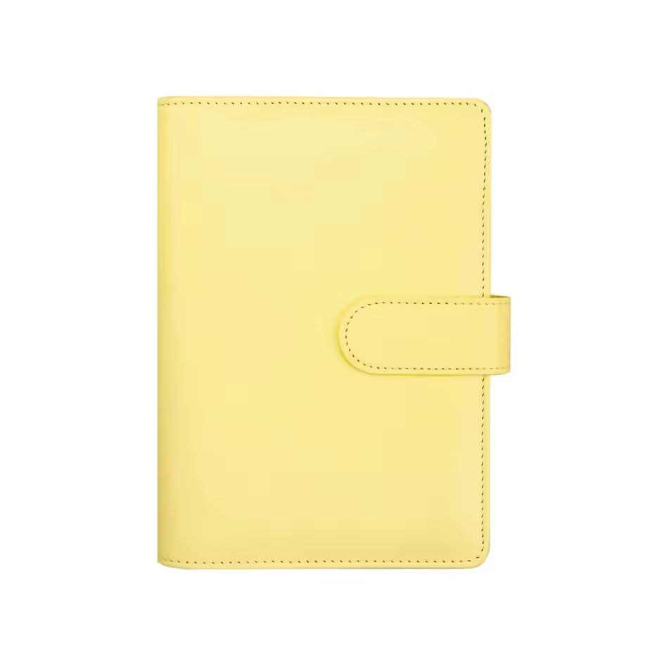 Voyage Classic Passport Wallet