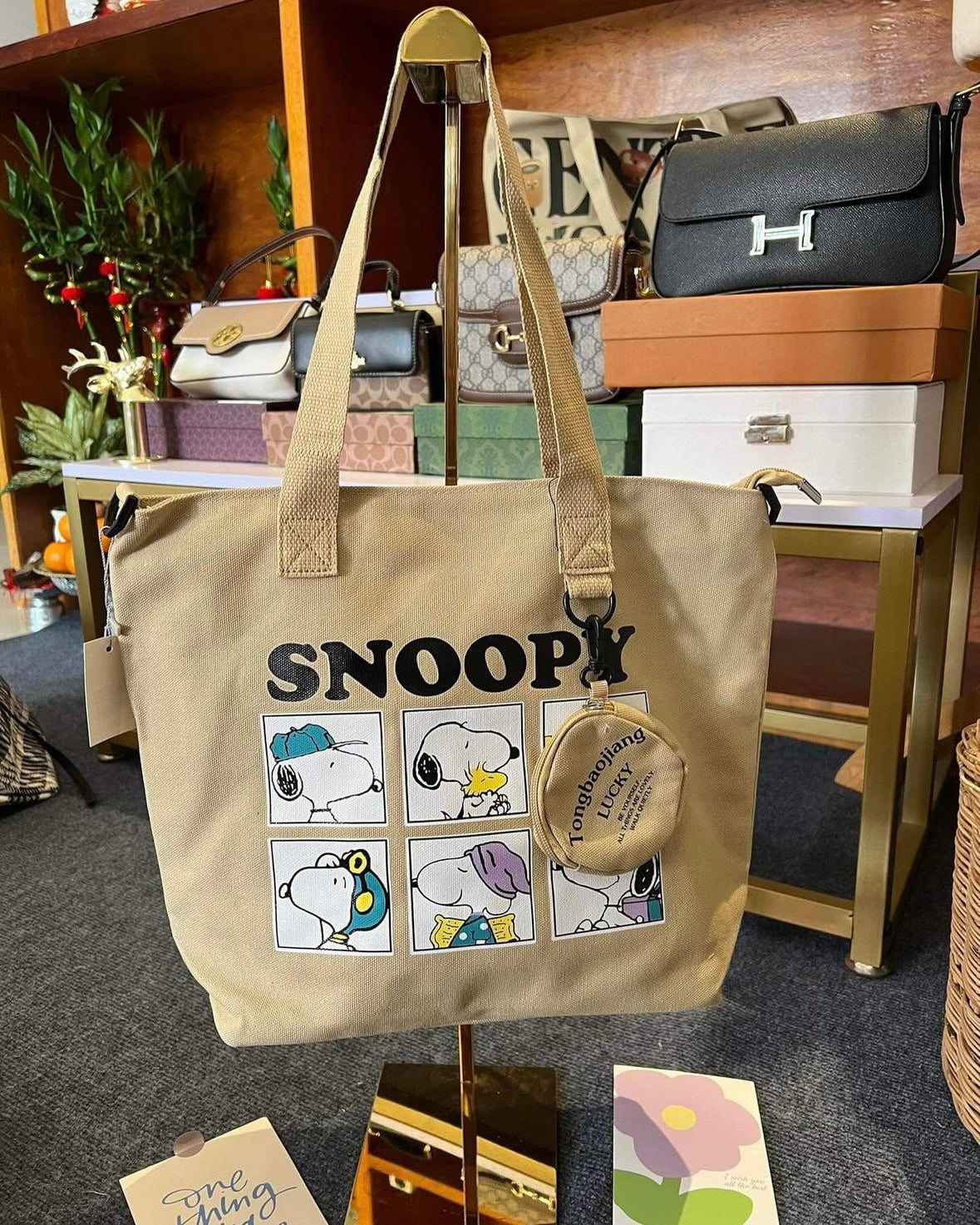 Lucien snoopy Tote bag