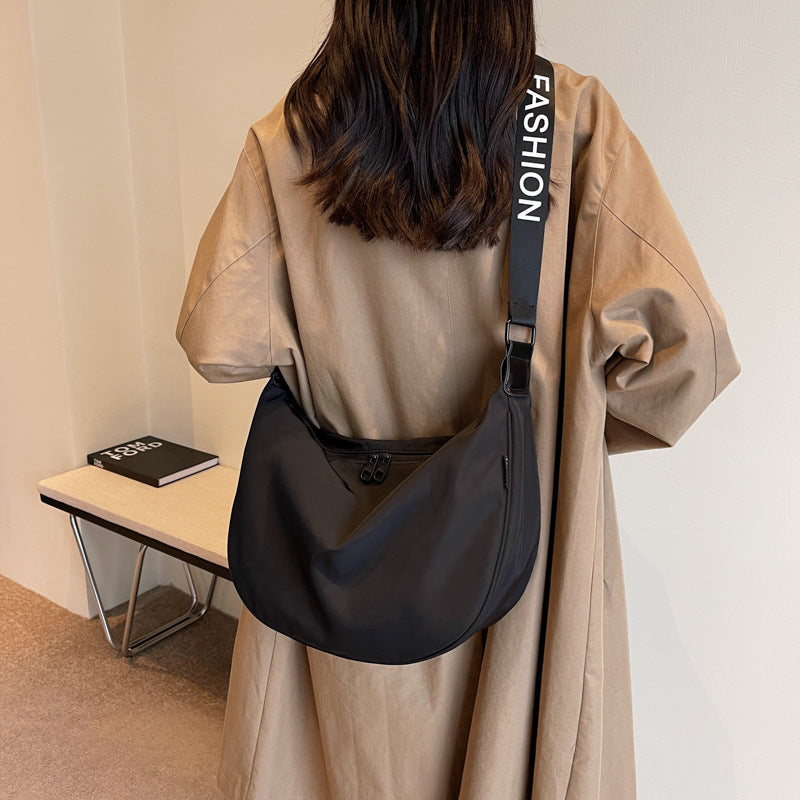 Lucien Drip sling bag