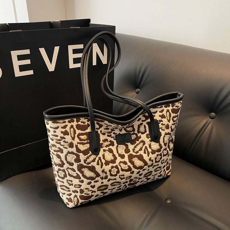 Leopard Print Tote bag