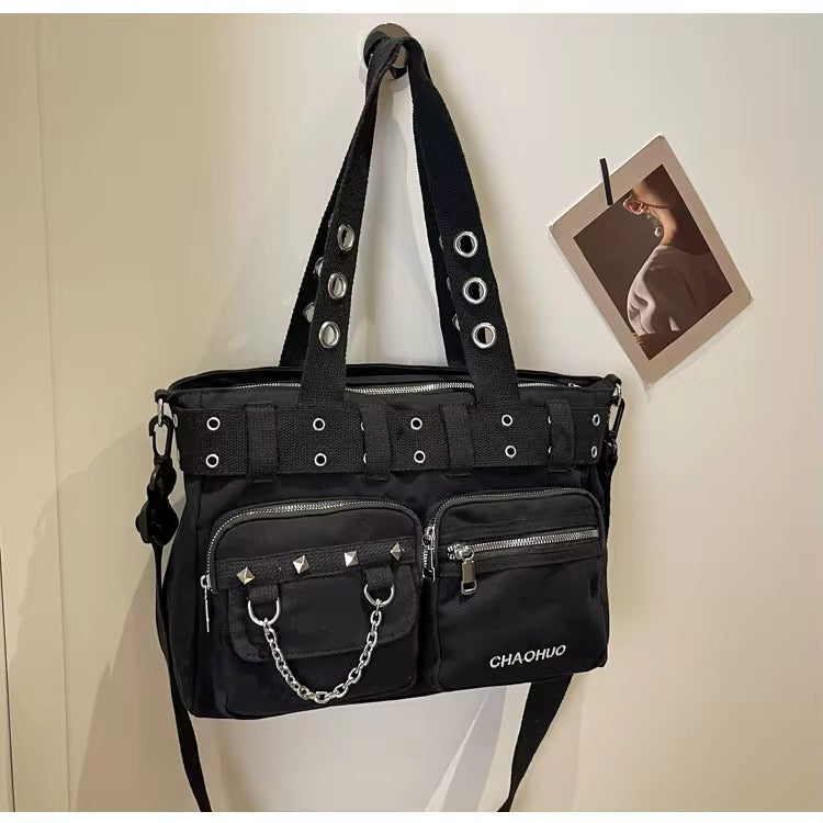 The Stride Edge Tote
