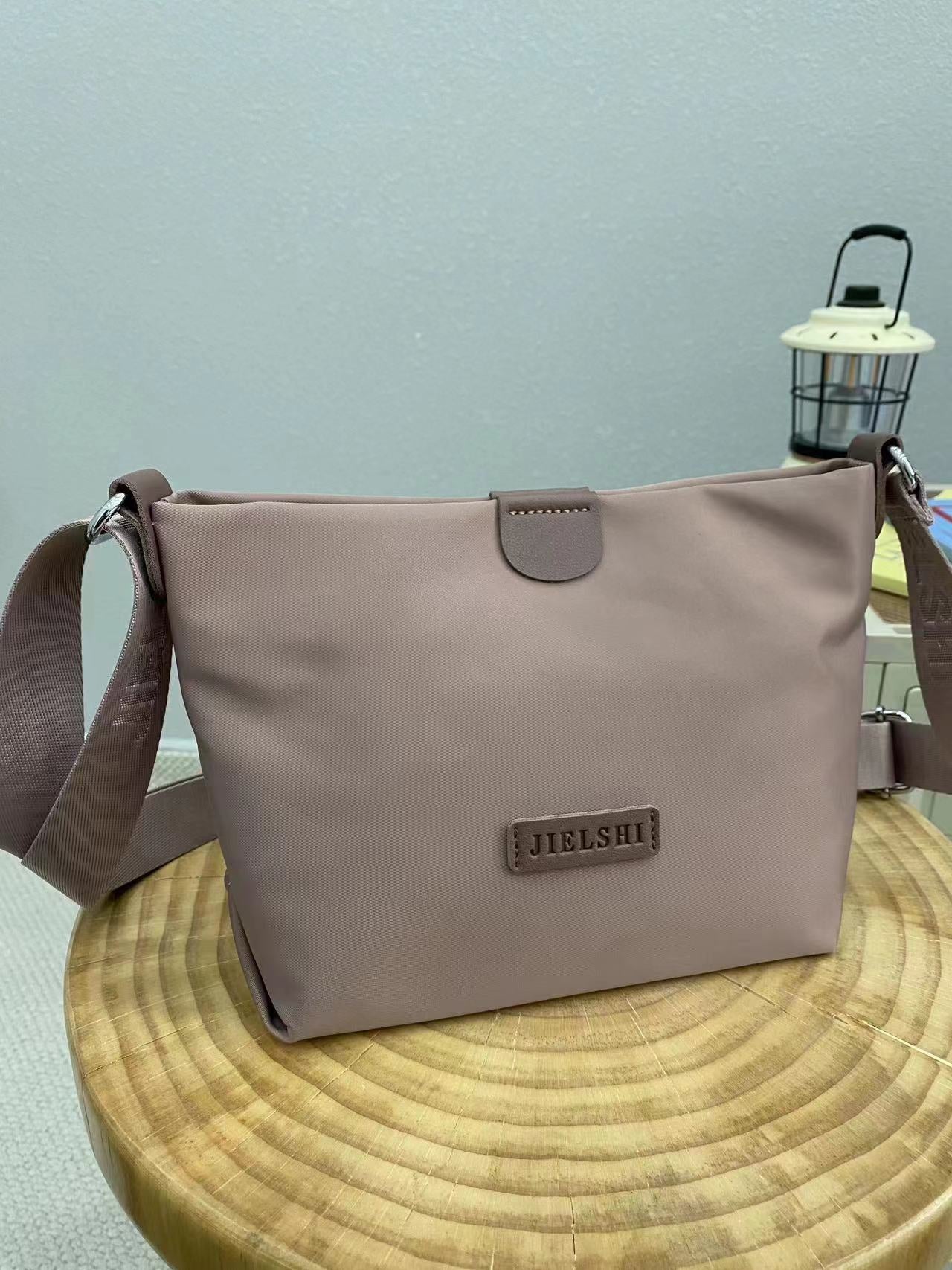 Lucien Travel Pro Sling bag