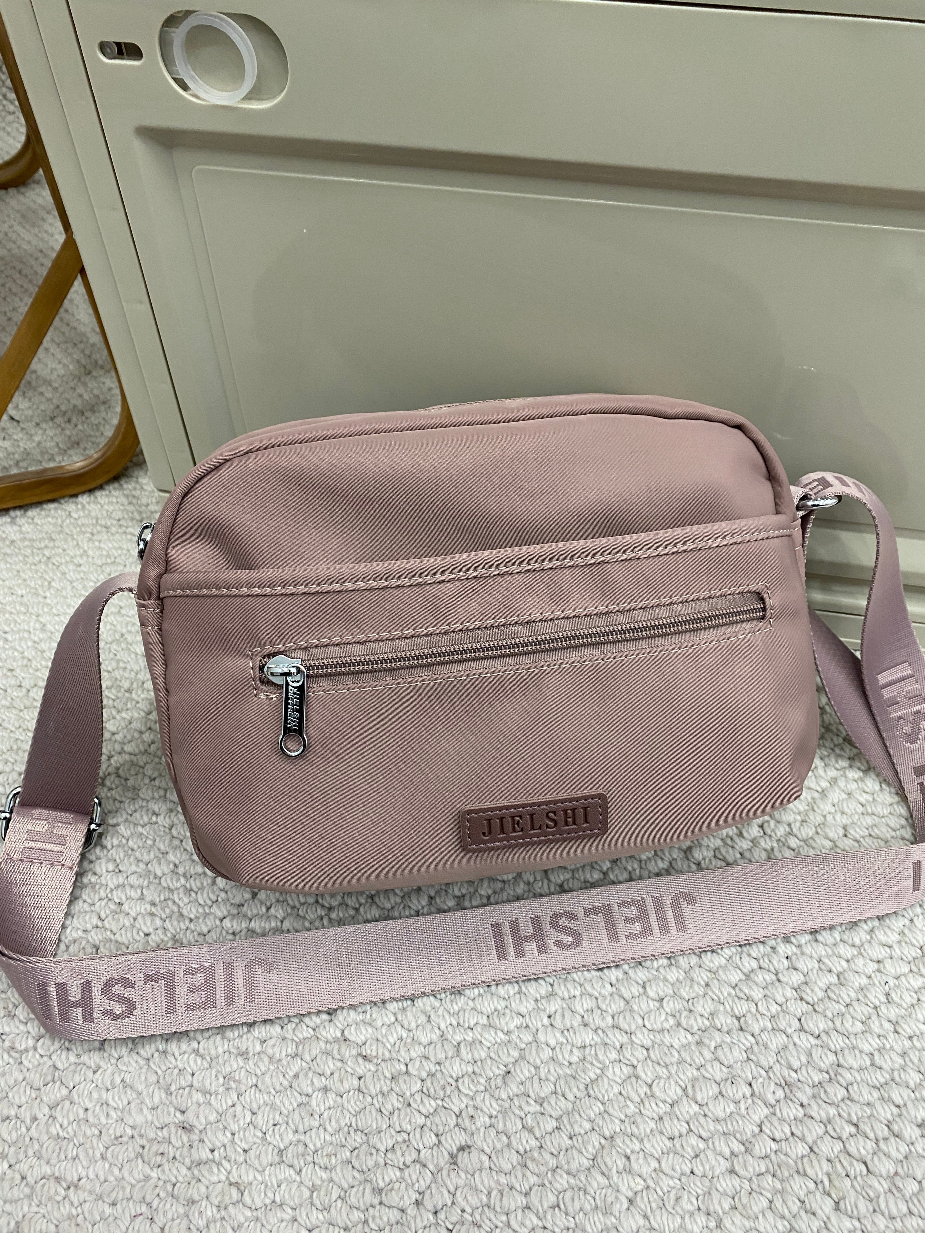 Lucien Boundless Sling bag