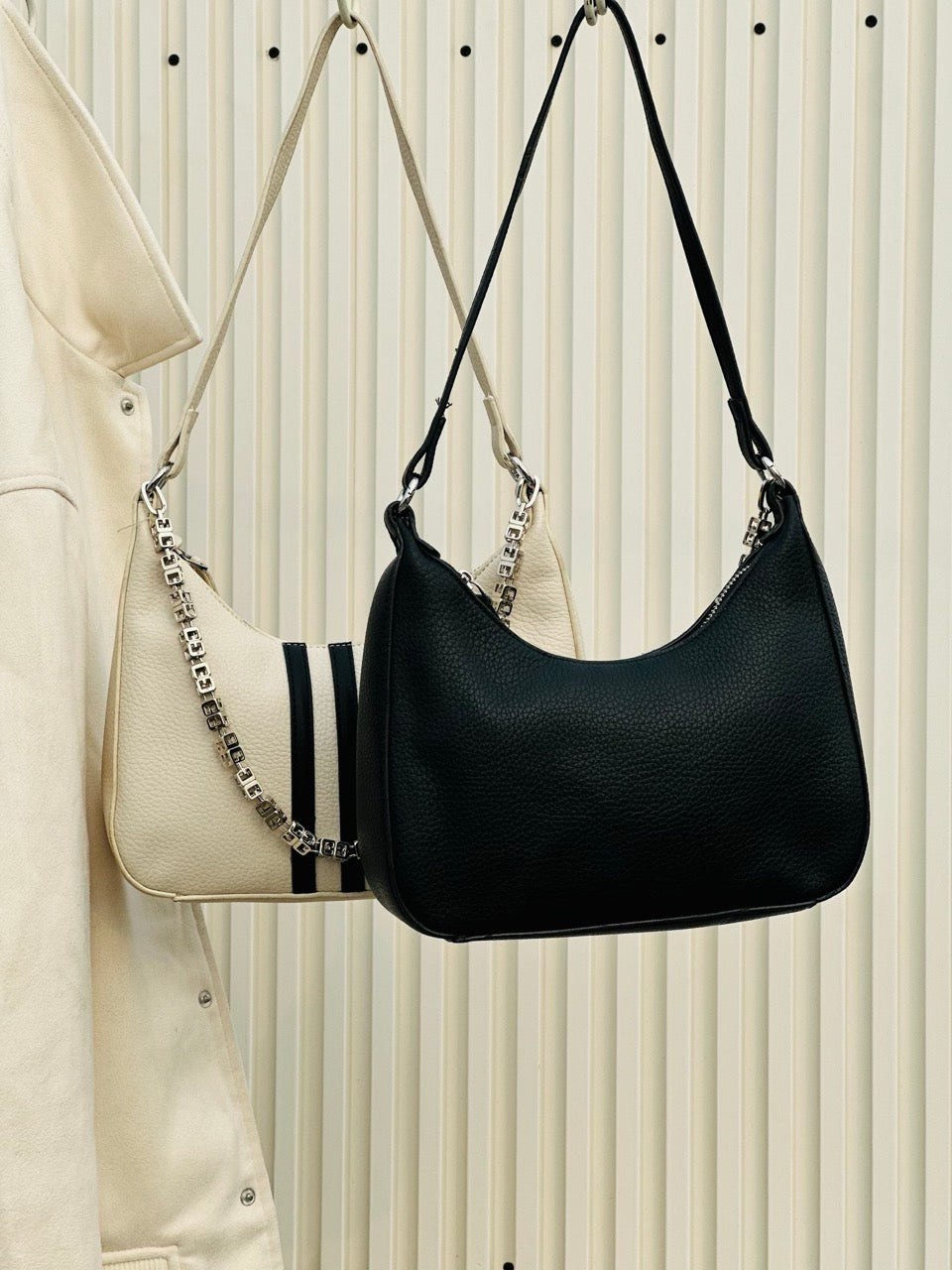 Lucien Lumina Sling bag