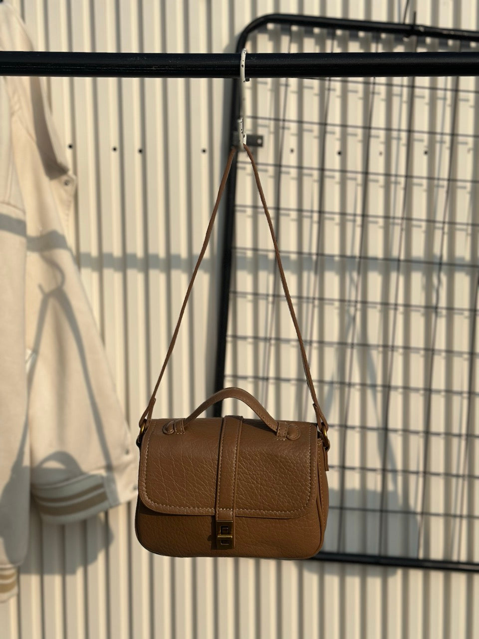 Lucien Hela Sling bag