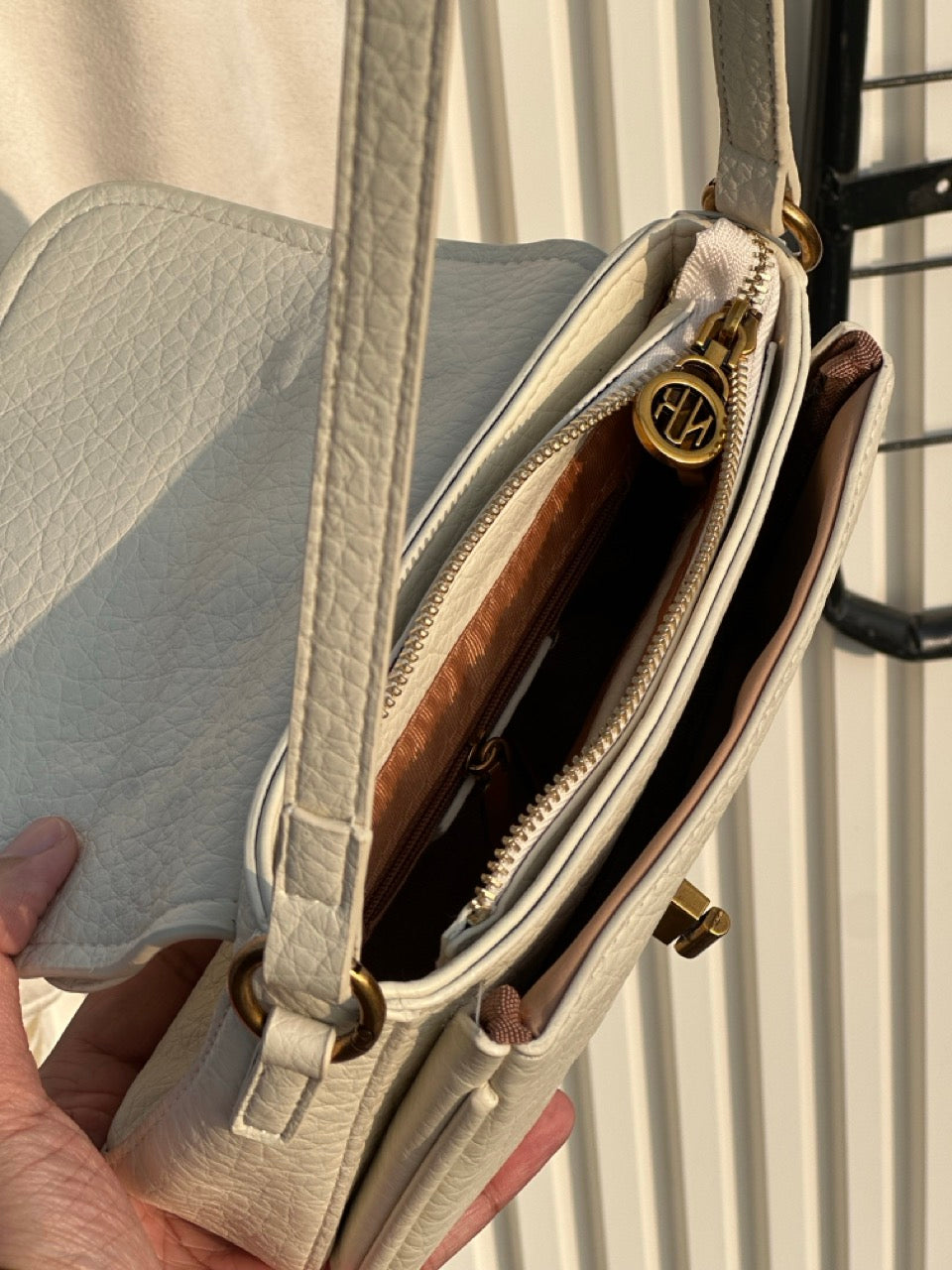 Lucien Hela Sling bag