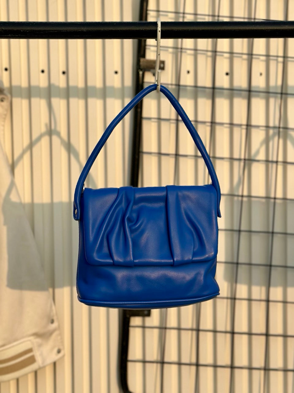 Lucien Casacade Sling bag