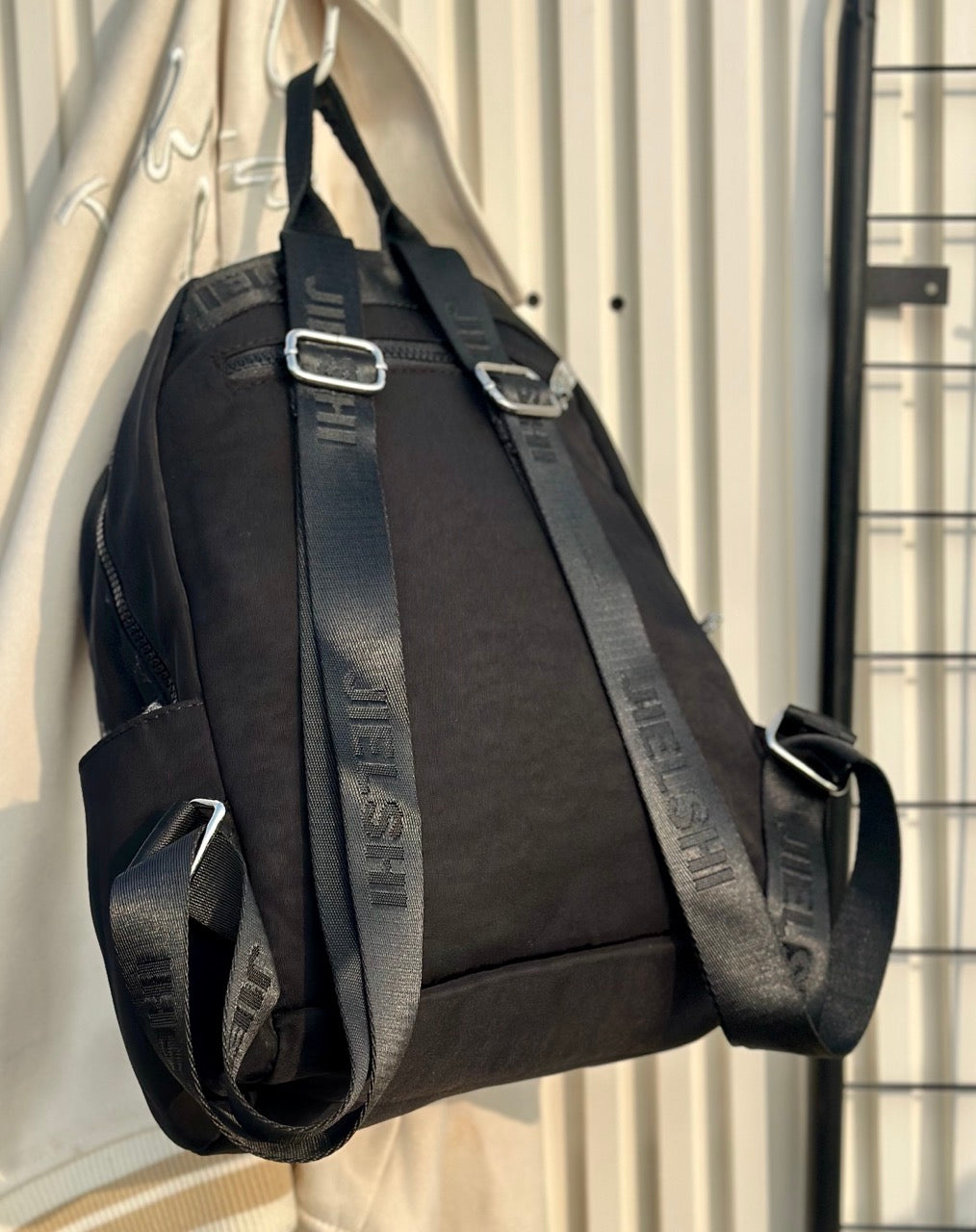 Lucien SmartFit Bag