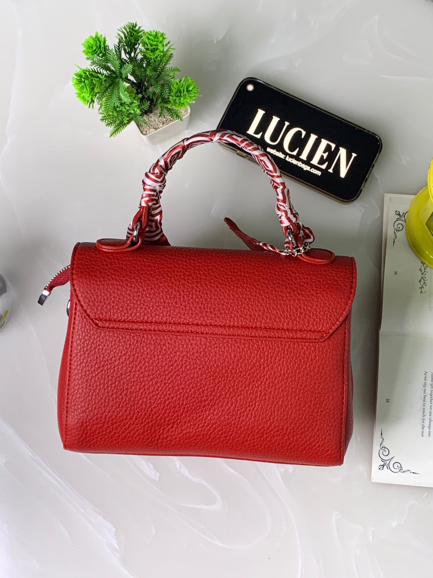 Lucien Candice Slingbag