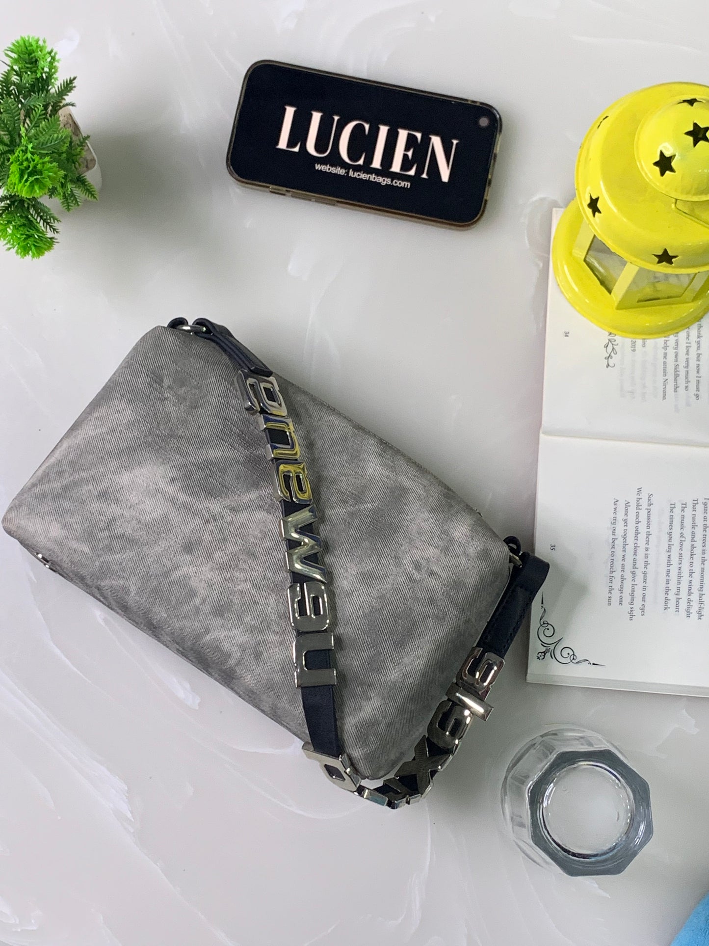 Lucien Ameila Slingbag