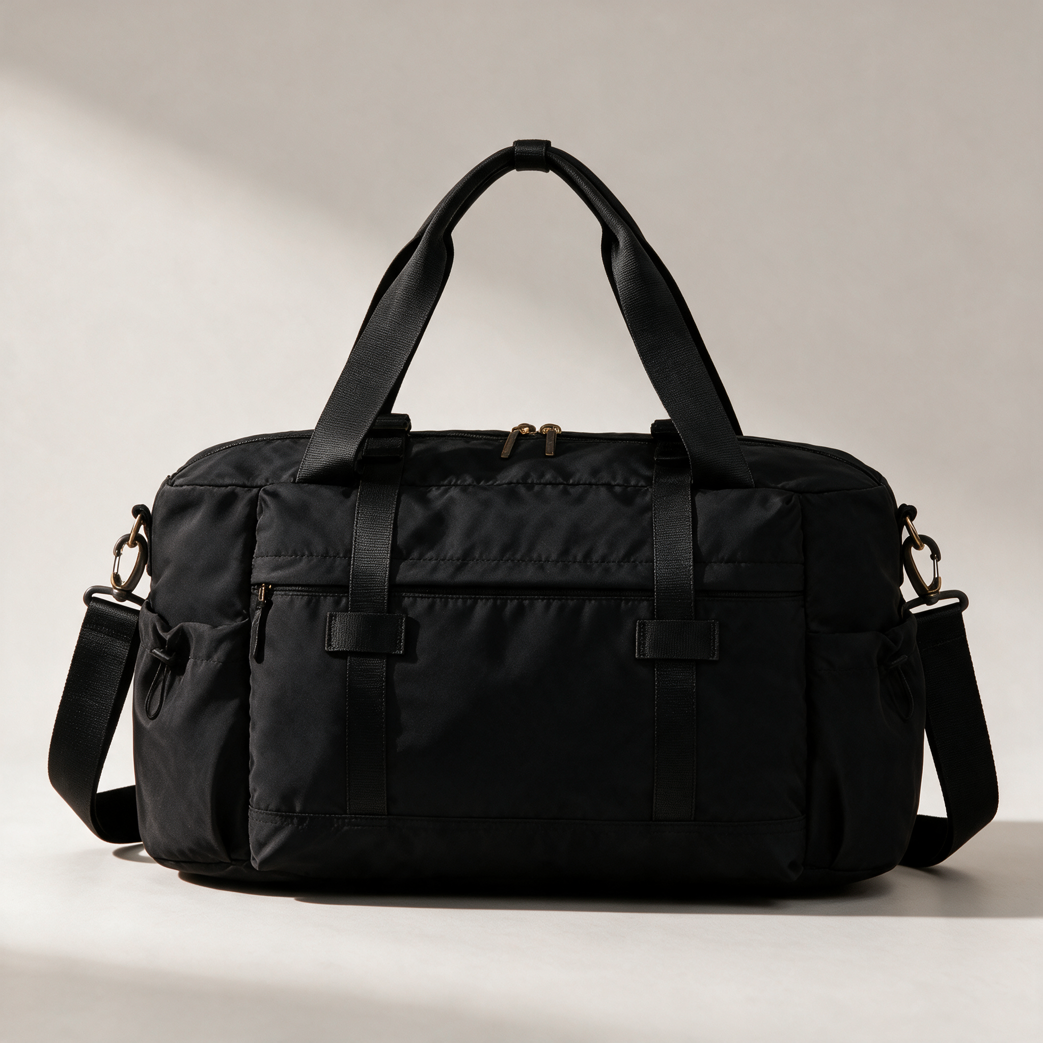 Avery Travel Bag