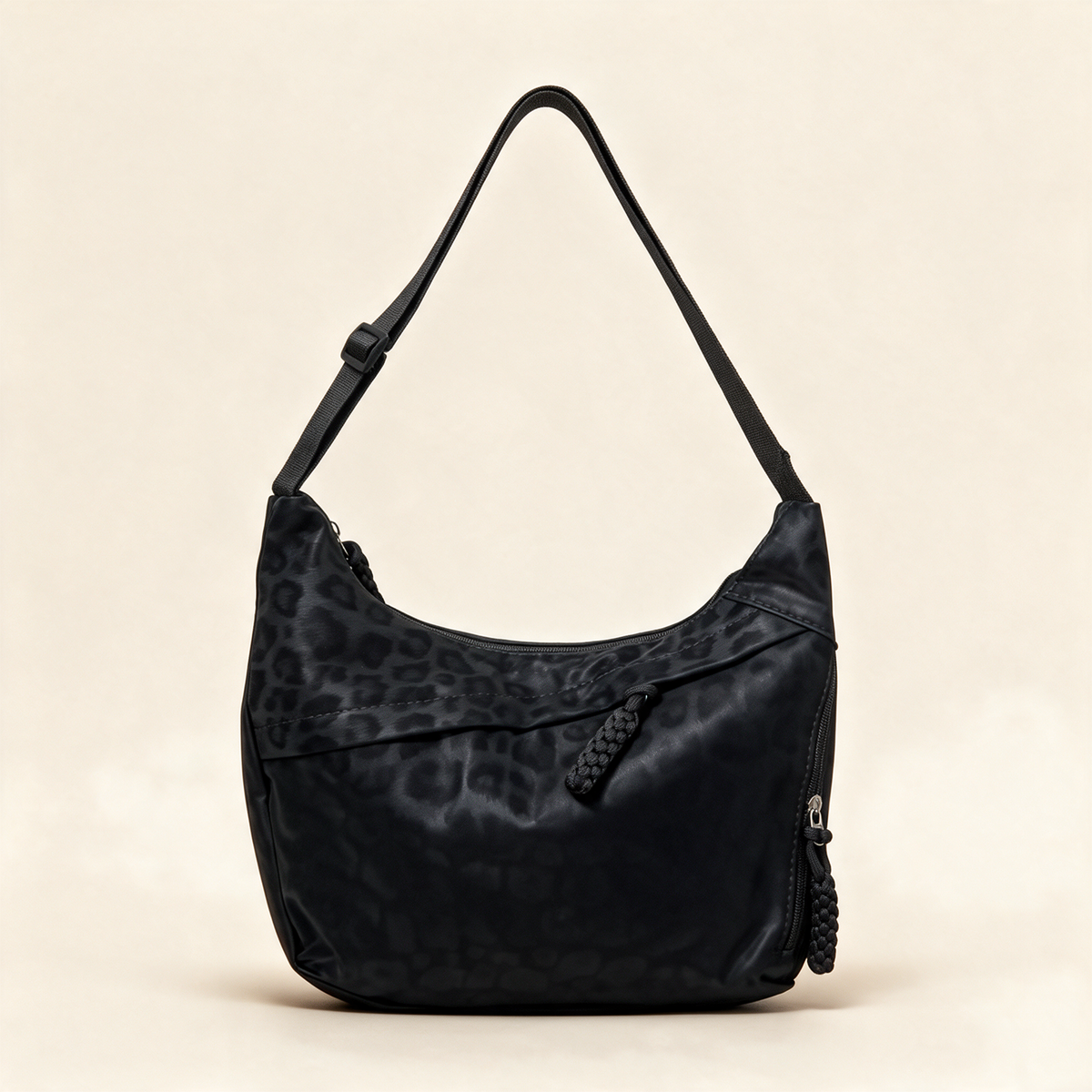 Mavro Sling Bag